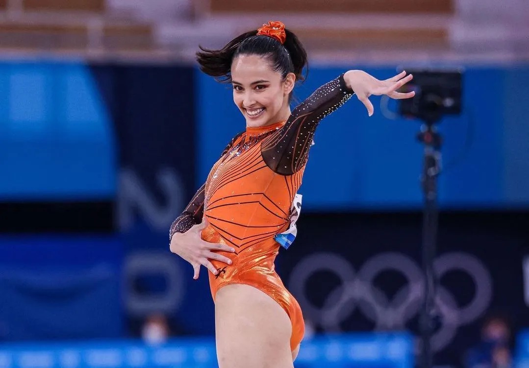 [图]鲍尔17+5+5黄蜂9人上双150-95狂胜爵士55分